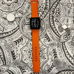 Hermes Series 2 Waterproof Apple Watch size 42